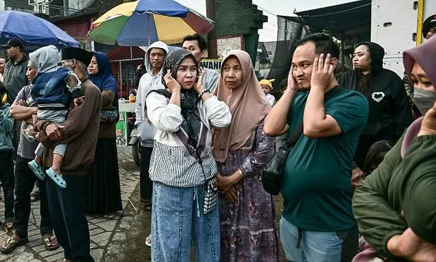 Indonesia turns down ear-splitting 'haram' street parties