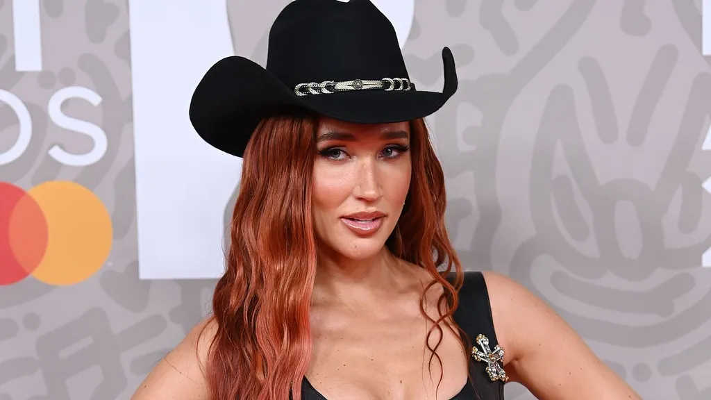 TOWIE star Megan McKenna faces rising debts: MOLLY CLAYTON