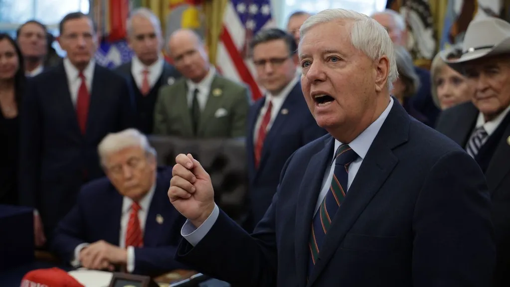 'Choose wisely,' Graham warns Iran after conversation with Trump