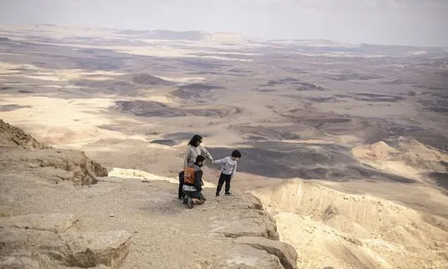 Israelis flock to desert resort to escape stress of war