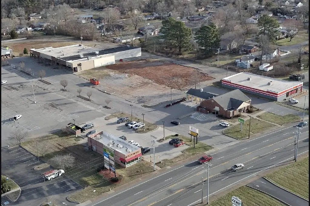 Restoring Clarksville Initiative Delivers Visible Improvements Across City Neighborhoods - Clarksville Online - Clarksville News, Sports, Events and Information