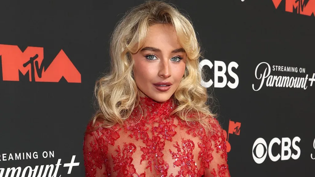 Sabrina Carpenter ignites free speech debate with SNL hosting news