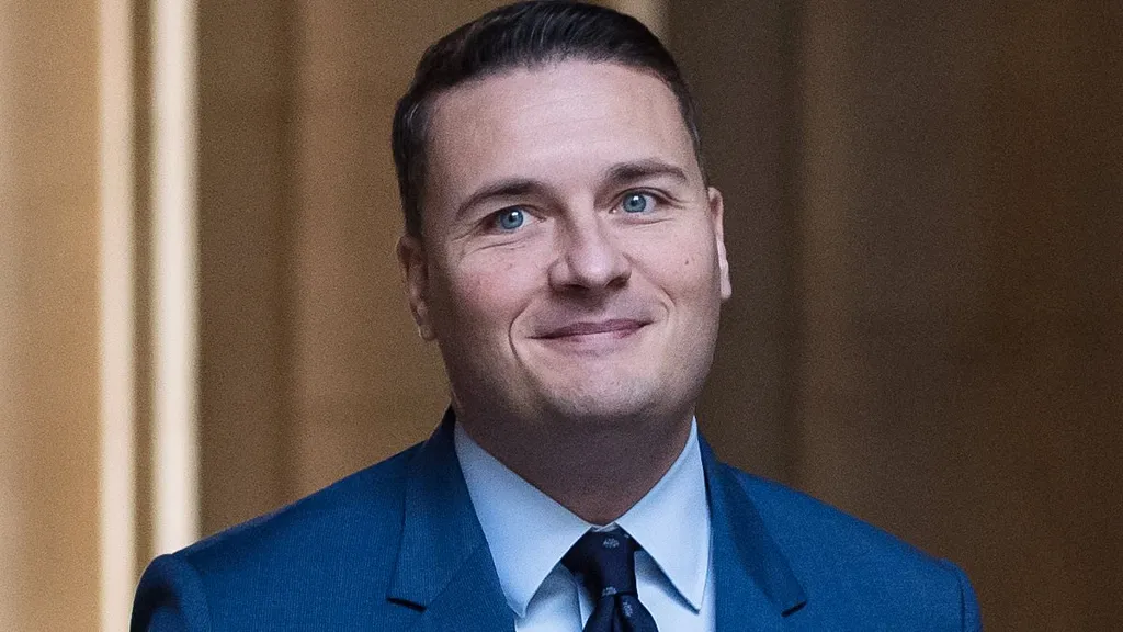 Operation Save Granny: Wes Streeting urges families to get flu jabs