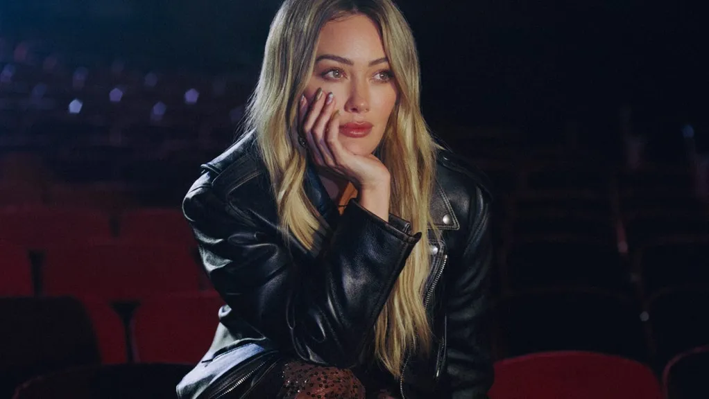 Hilary Duff hits the stage with joyful throwbacks, new songs as her comeback amps up