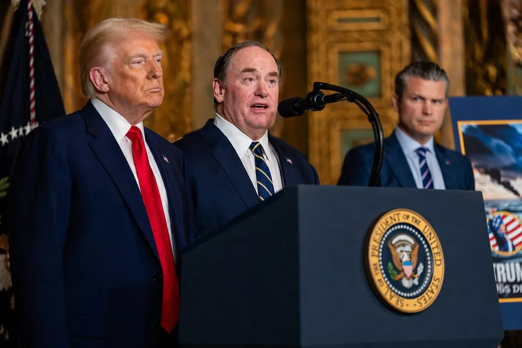 War Shake-up: US Navy Secretary Quits Amid Iran Tensions - Kashmir Observer