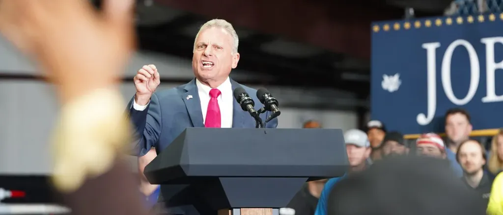 EXCLUSIVE: GOP Senate Hopeful Torches Vulnerable Dem Opponent For Keeping Government Closed