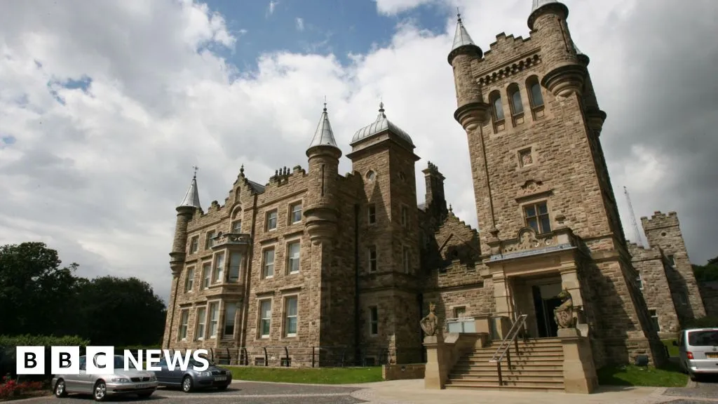 Is the Northern Ireland Executive dysfunctional?