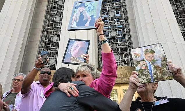 As juries turn against social media for harming kids, Big Tech's...