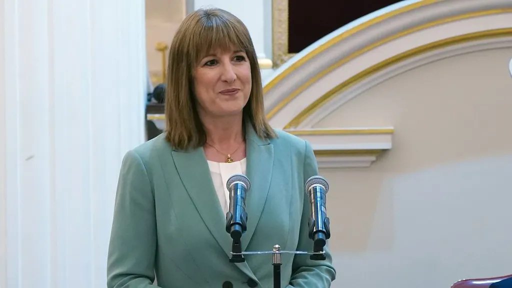 Rachel Reeves vows to slash red tape 'choking innovation'