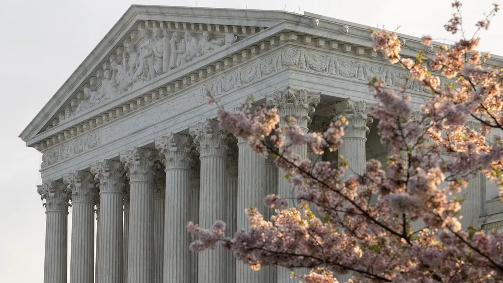 Key Justices Appear Skeptical of Limiting Birthright Citizenship