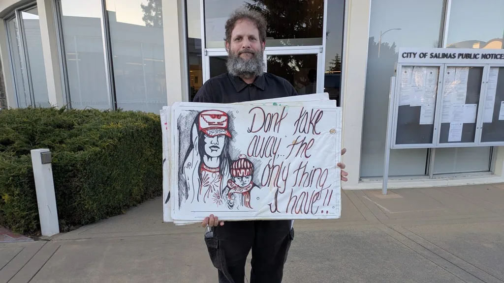 Salinas moves to ban overnight camping in public spaces