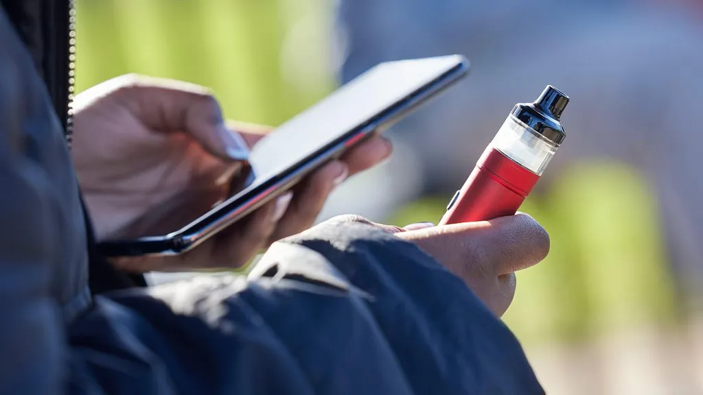 New crackdown may bring restrictions on vaping