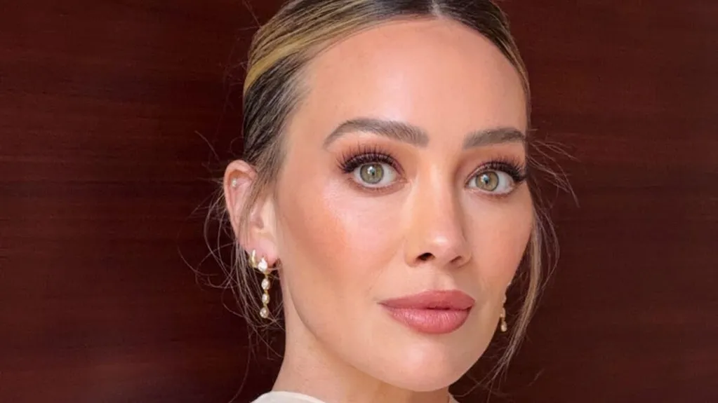 Inside Hilary Duff's Glowing Makeup For The TIME100 Gala