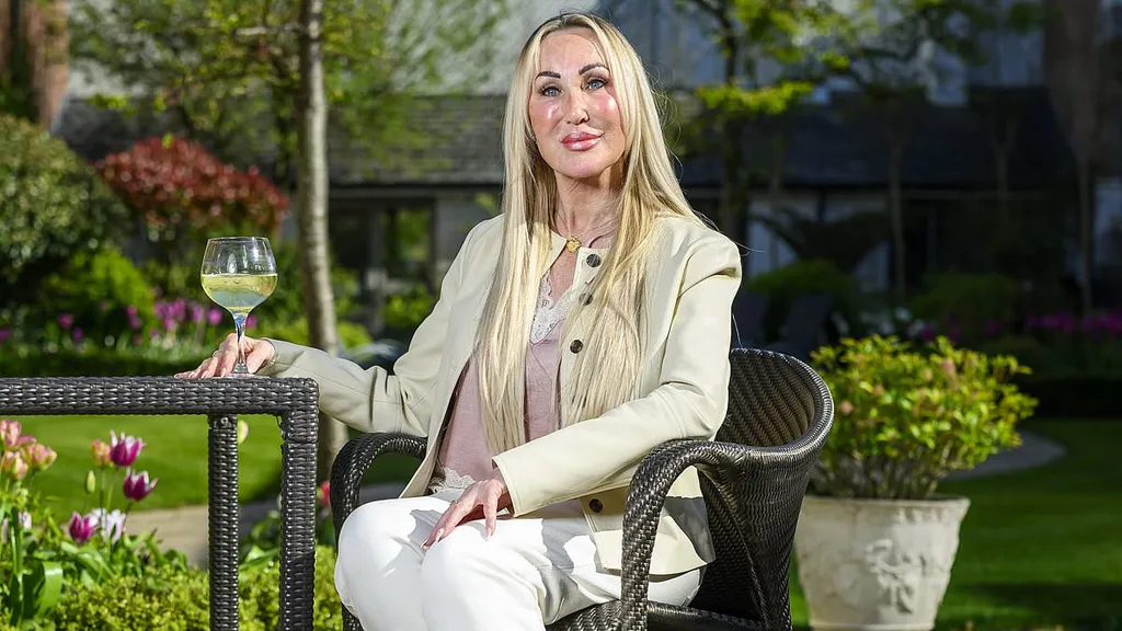 I lived a millionaire lifestyle with my husband, but it was a lie