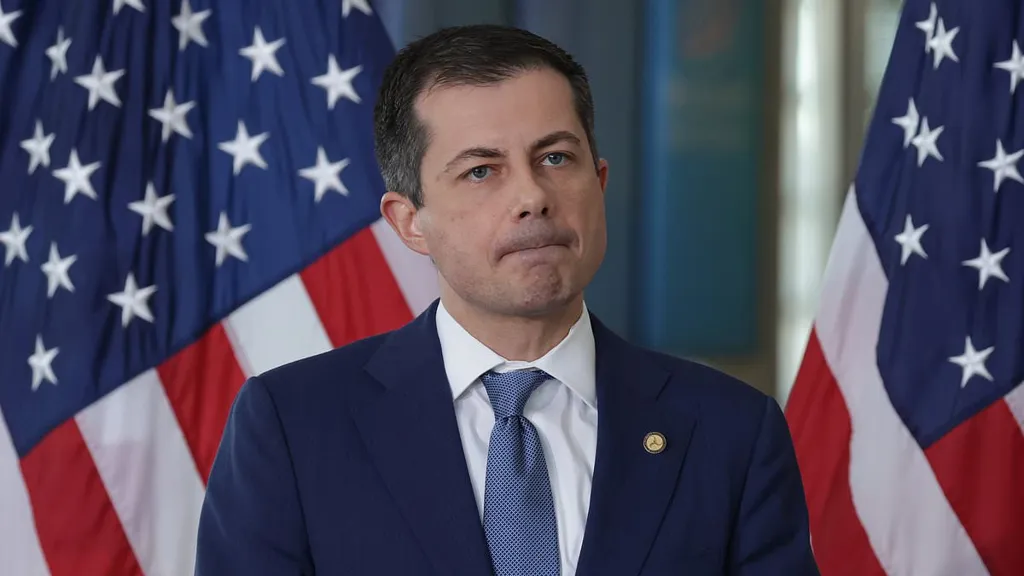 Pete Buttigieg tries to defend costly EV program to Musk and Don Jr.
