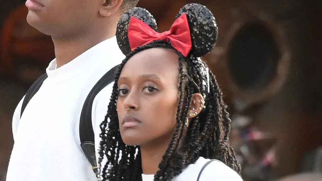 Brad Pitt's daughter Zahara ditches diamond ring on Disneyland date