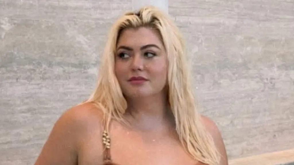 Gemma Collins flogs her clothes on Vinted for £10 after losing 3st