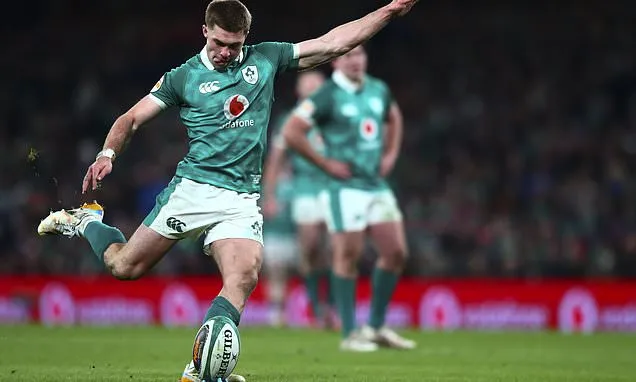 SHANE McGRATH: Crowley's sloppy kicking REIGNITES No10 debate