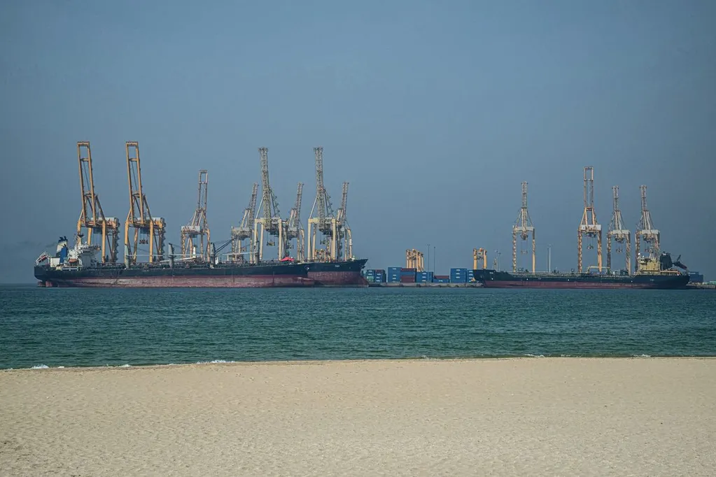 UN Awaits Go-Ahead to Move Fertilizer Through Hormuz Strait