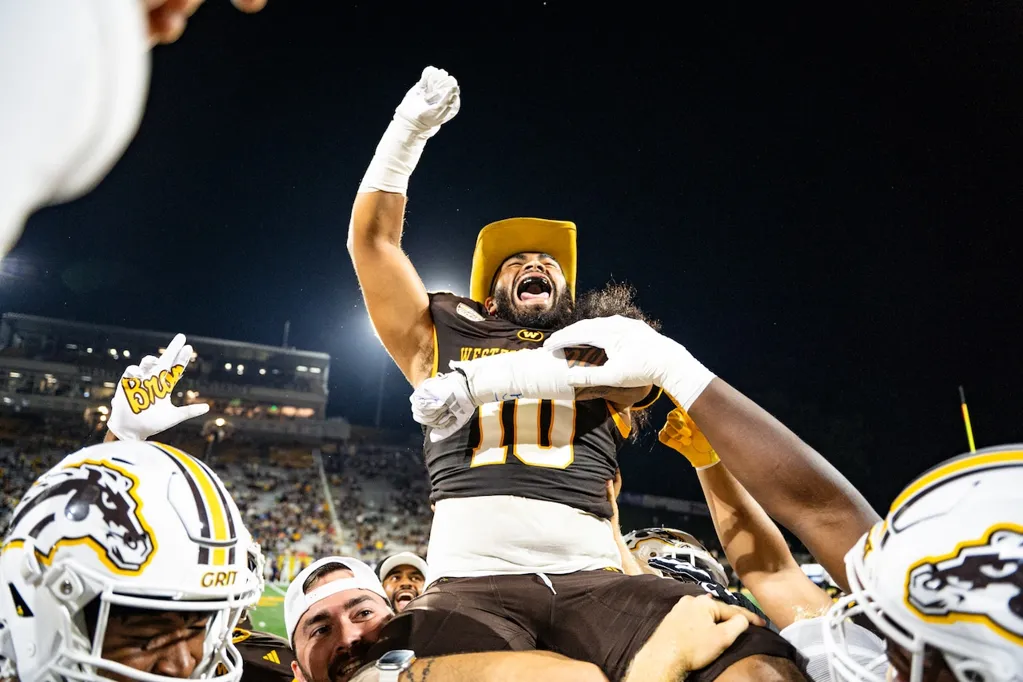 How WMU's pass rush has become best in college football: 'The secret is in the dirt'