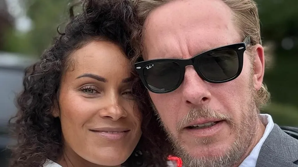 Laurence Fox marries: Actor turned politician ties knot with podcaster