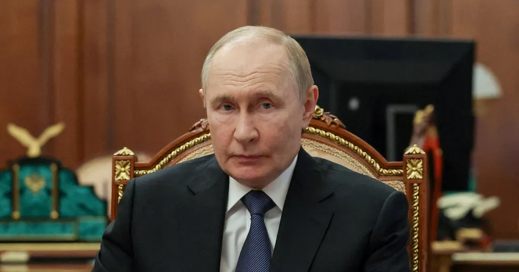 Russia's Putin arrives in China's Tianjin for security summit