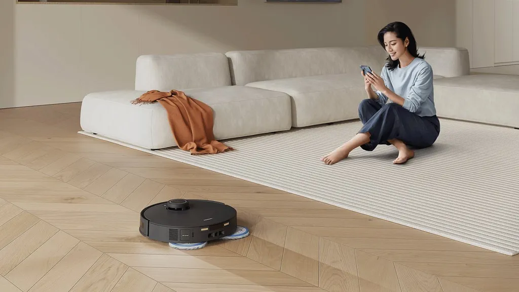 Best-selling robot vacuum slashed by 60 per cent in Amazon Prime Day