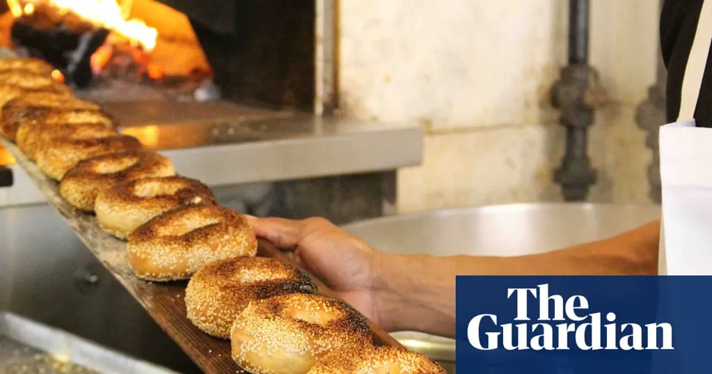 'People like cheap energy': the bagel shop saving money and emissions with plug-in batteries