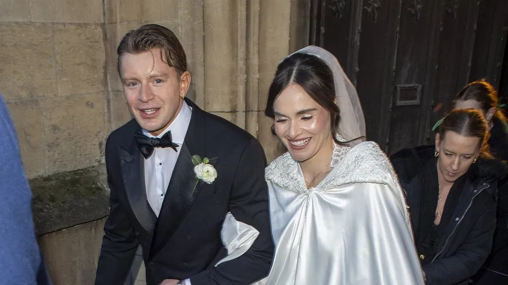 Adam Peaty criticised for not inviting mum to wedding to Holly Ramsay
