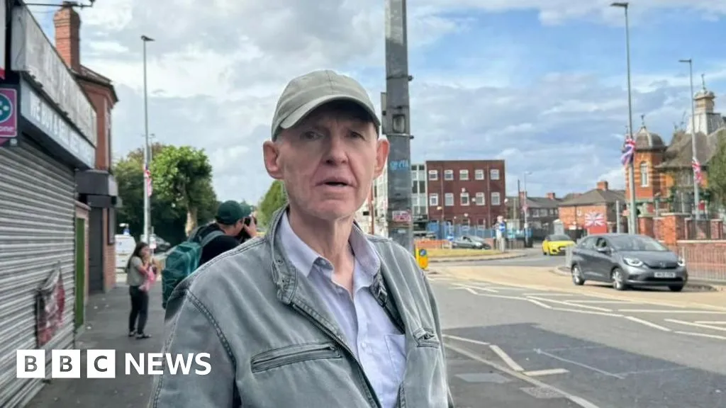 How the sudden spread of flags split views in Salford