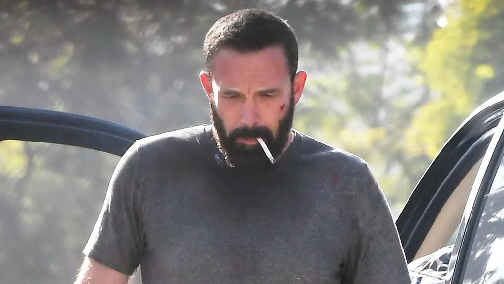 Weary Ben Affleck has smoke break on Netflix movie set