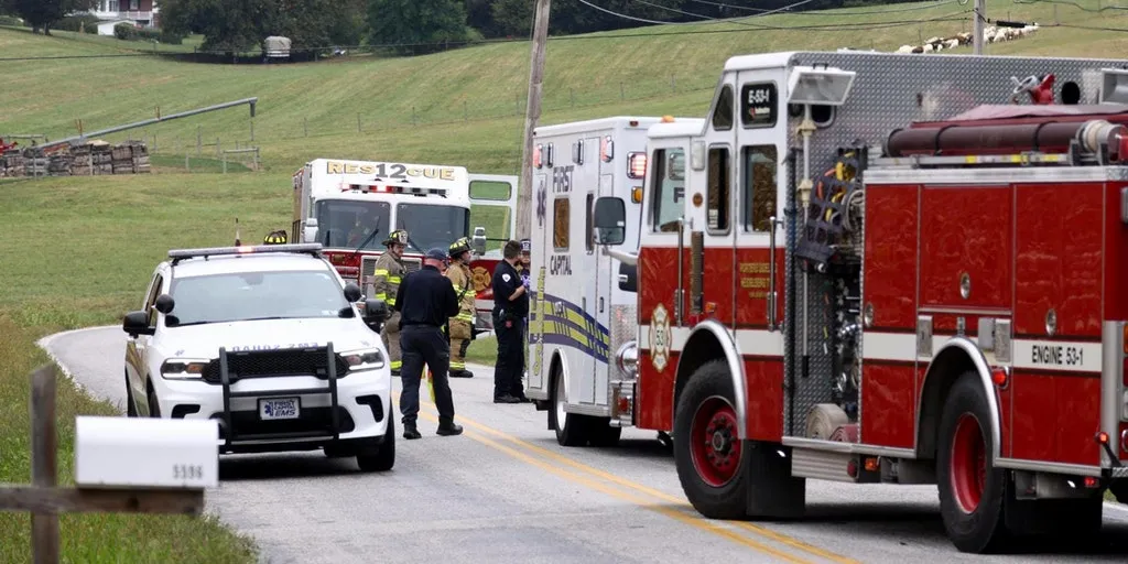 5 police officers shot, 3 dead in Pennsylvania, FBI investigating