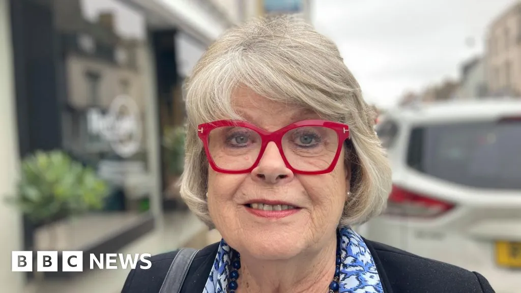 Last NHS dentist in Towcester will go private from July