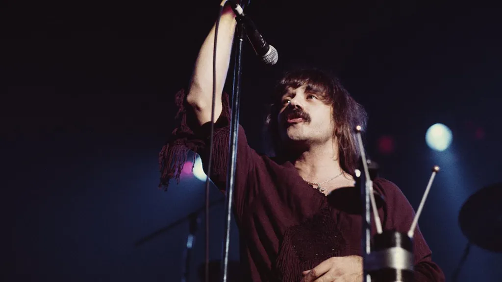 Terry Luttrell's bandmate shares update on REO Speedwagon