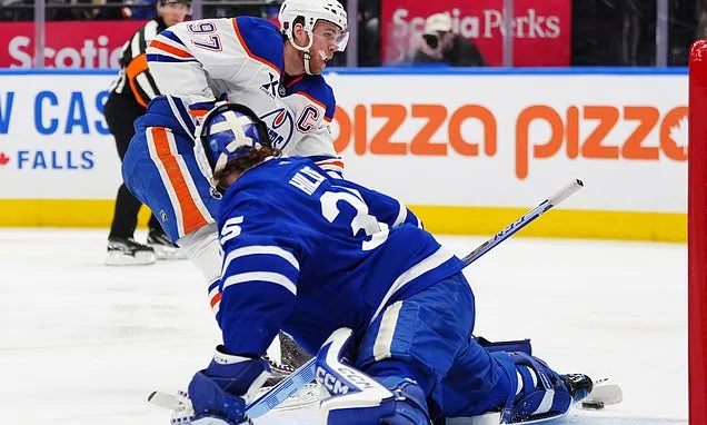 McDavid has 2 goals and an assist to back Jarry in Oilers' 6-3 win...