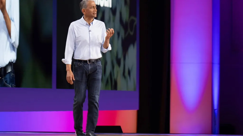 Microsoft top Office executive Rajesh Jha retiring after more than 35 years