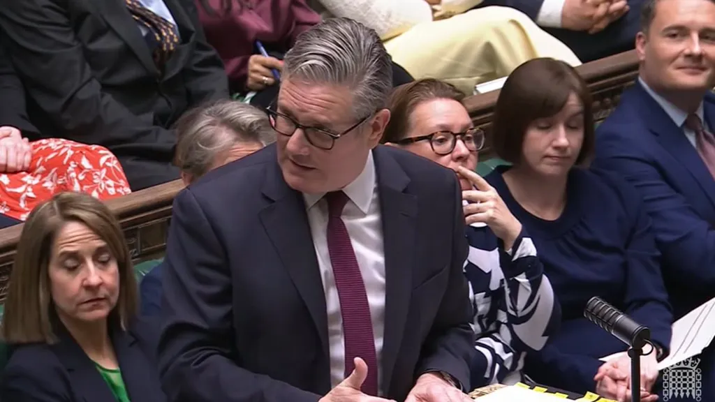 Starmer squirms over not speaking to Mandelson about Epstein links