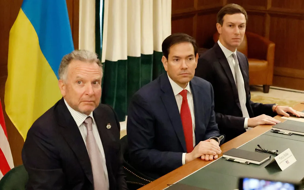 US seeks to allay Ukraine's qualms over Trump's peace plan in Florida talks