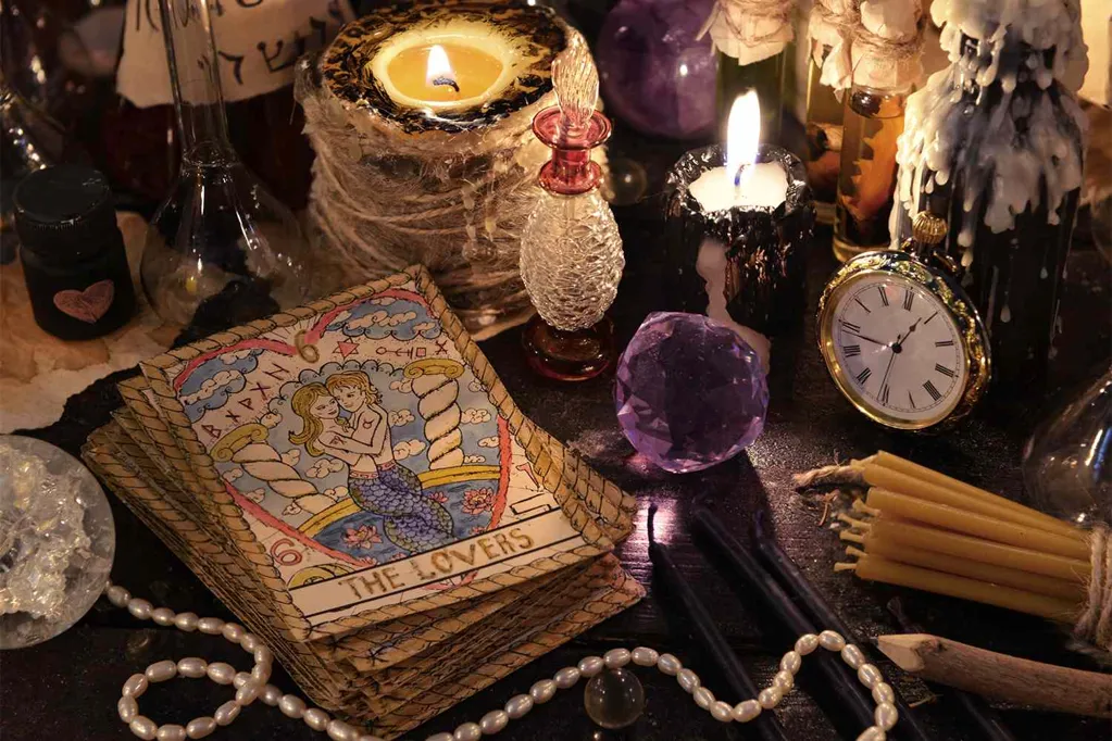 Looking for a Love Spell or a Hex on Your Ex? There's an Etsy Witch for That (Exclusive)