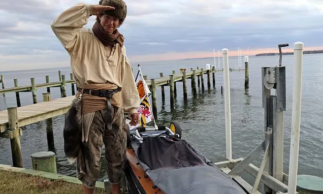 Canoeist paddling 6,000-mile Great Loop out of gratitude for life