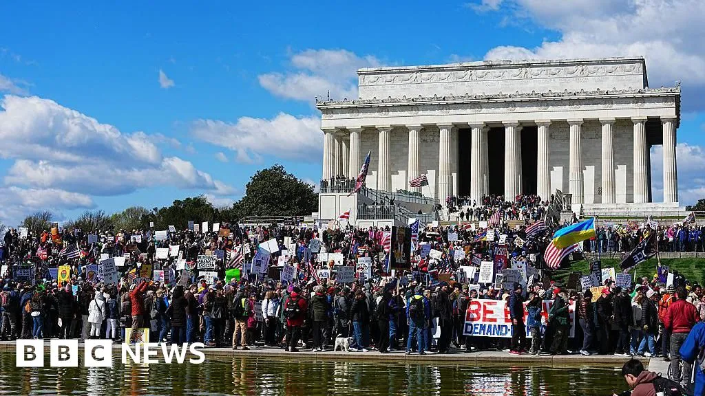 No Kings protests: Thousands across the US rally against Trump