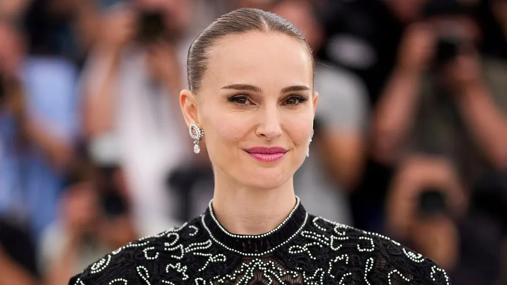 Pregnant Natalie Portman, 44, shows off idyllic life in Paris