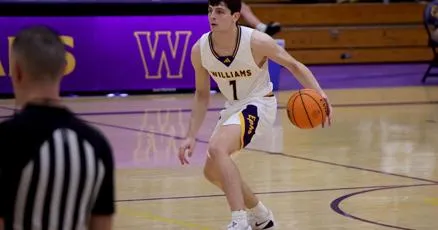 College Roundup: Williams men's basketball falls for first time; women's hockey stays hot