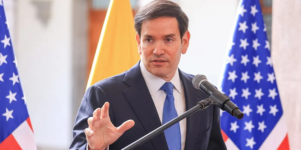 Rubio says Trump 'wants to wage war' on Venezuelan drug traffickers: 'Blow them up if that's what it takes'
