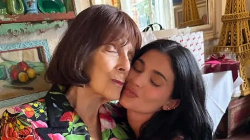 Kylie Jenner and sister Khloe give glimpse at grandma's 91st birthday