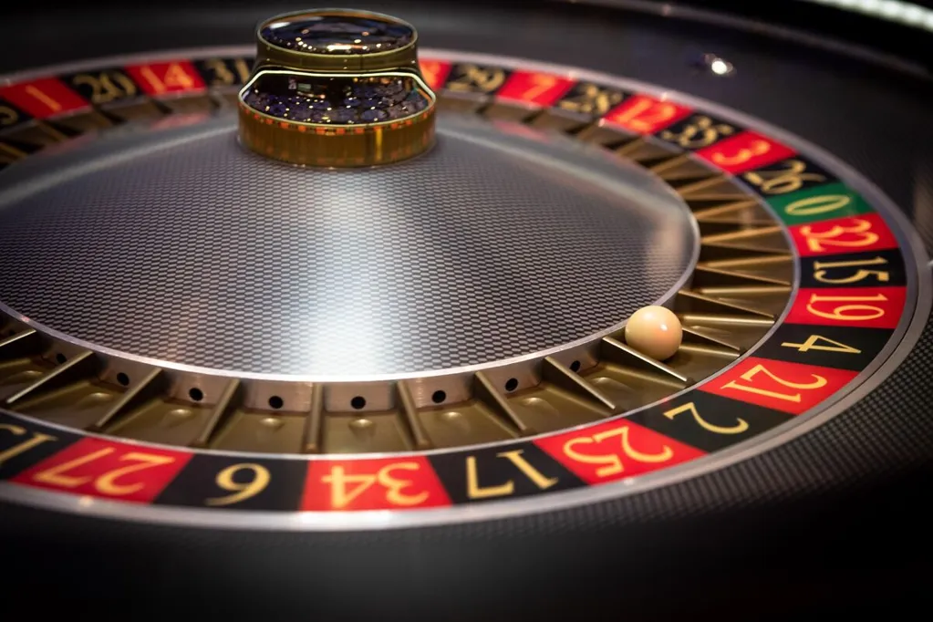 Macau Gaming Revenue Beats Estimate on Lunar New Year Boom