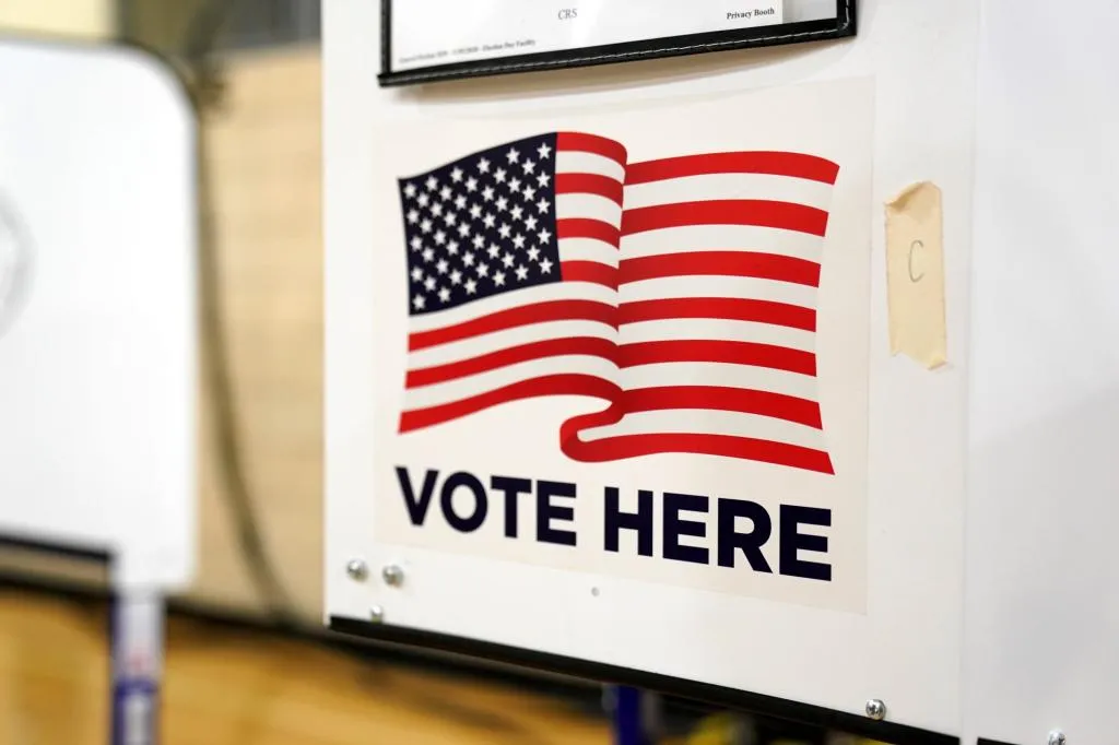 Democrats are shedding voters  --  but the GOP hasn't (yet) made the...