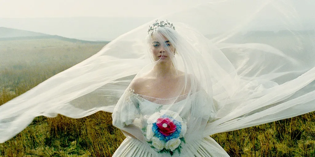 'Wuthering Heights' Review: Margot Robbie, Jacob Elordi star in steamy adaptation of ill-fated romance