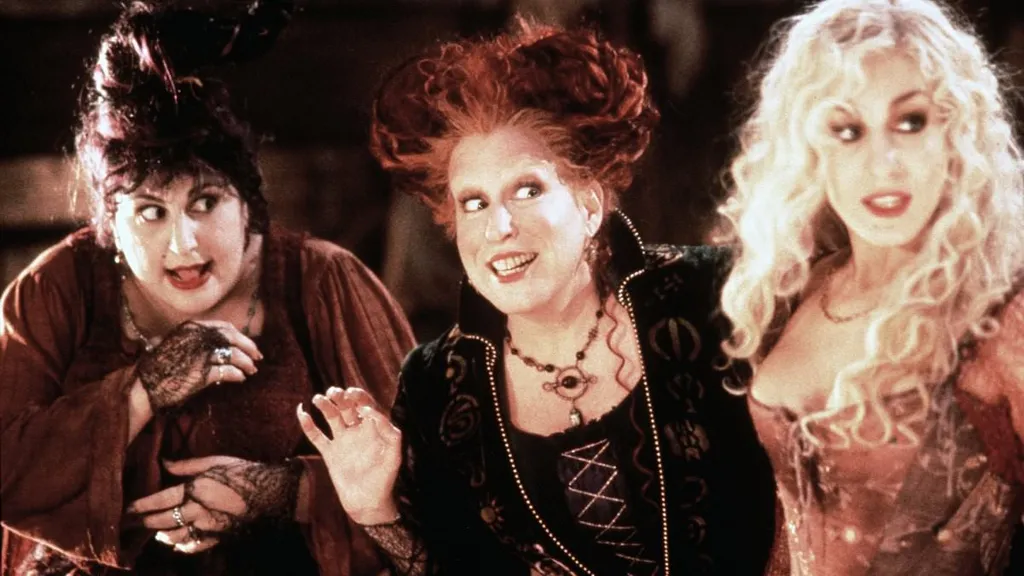 Hocus Pocus star divorces husband after keeping split quiet for years