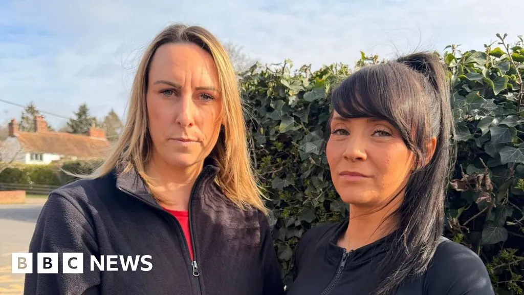 Mersea schoolchildren could face 15 hours travelling, say parents